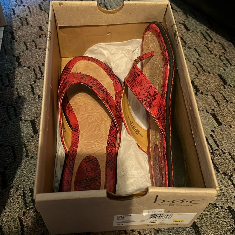 Born of concept sandal